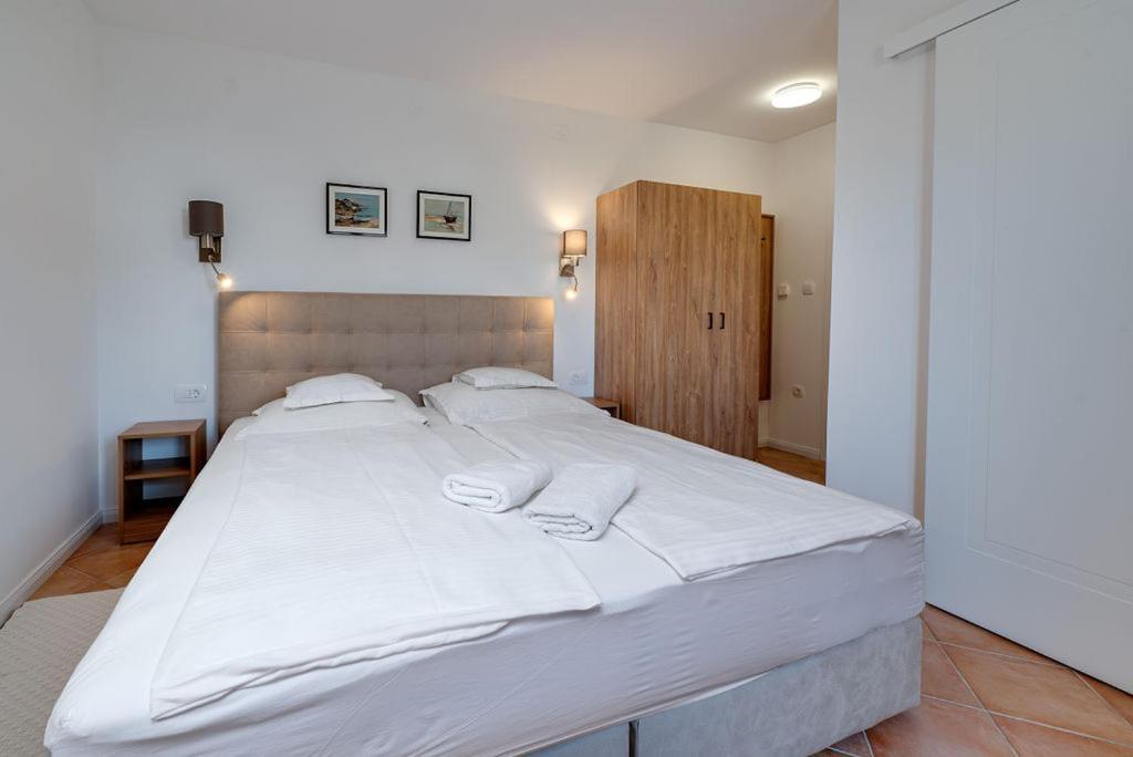 Bed & Breakfast Dosen II Baška Dış mekan fotoğraf